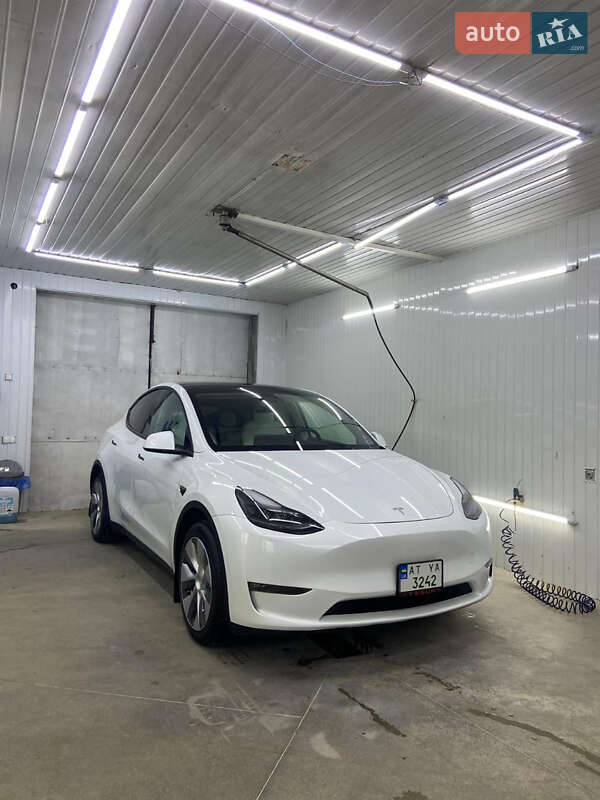 Внедорожник / Кроссовер Tesla Model Y 2022 в Перегинском