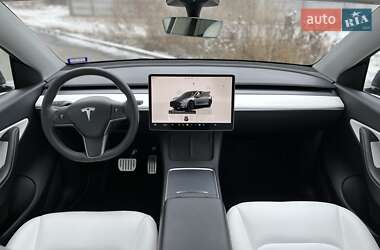 Внедорожник / Кроссовер Tesla Model Y 2022 в 