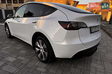 Позашляховик / Кросовер Tesla Model Y 2022 в 