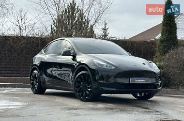 Внедорожник / Кроссовер Tesla Model Y 2023 в 