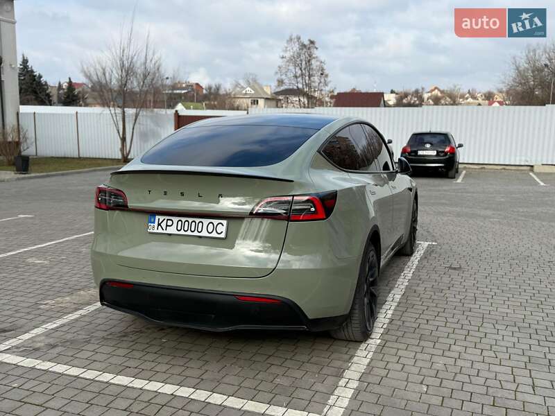 Внедорожник / Кроссовер Tesla Model Y 2020 в Днепре