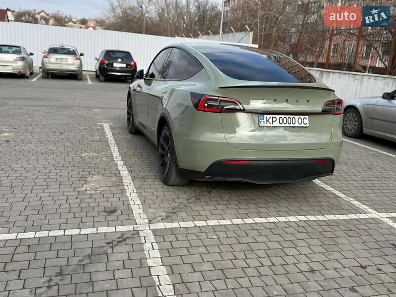 Внедорожник / Кроссовер Tesla Model Y 2020 в Днепре