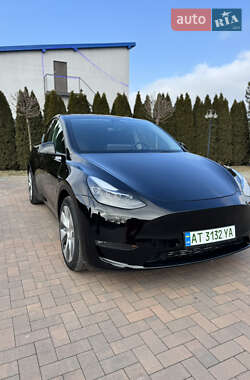 Внедорожник / Кроссовер Tesla Model Y 2021 в Ивано-Франковске