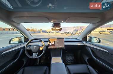 Позашляховик / Кросовер Tesla Model Y 2023 в 