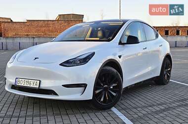 Позашляховик / Кросовер Tesla Model Y 2023 в 