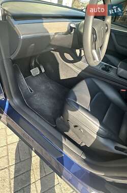 Внедорожник / Кроссовер Tesla Model Y 2023 в 