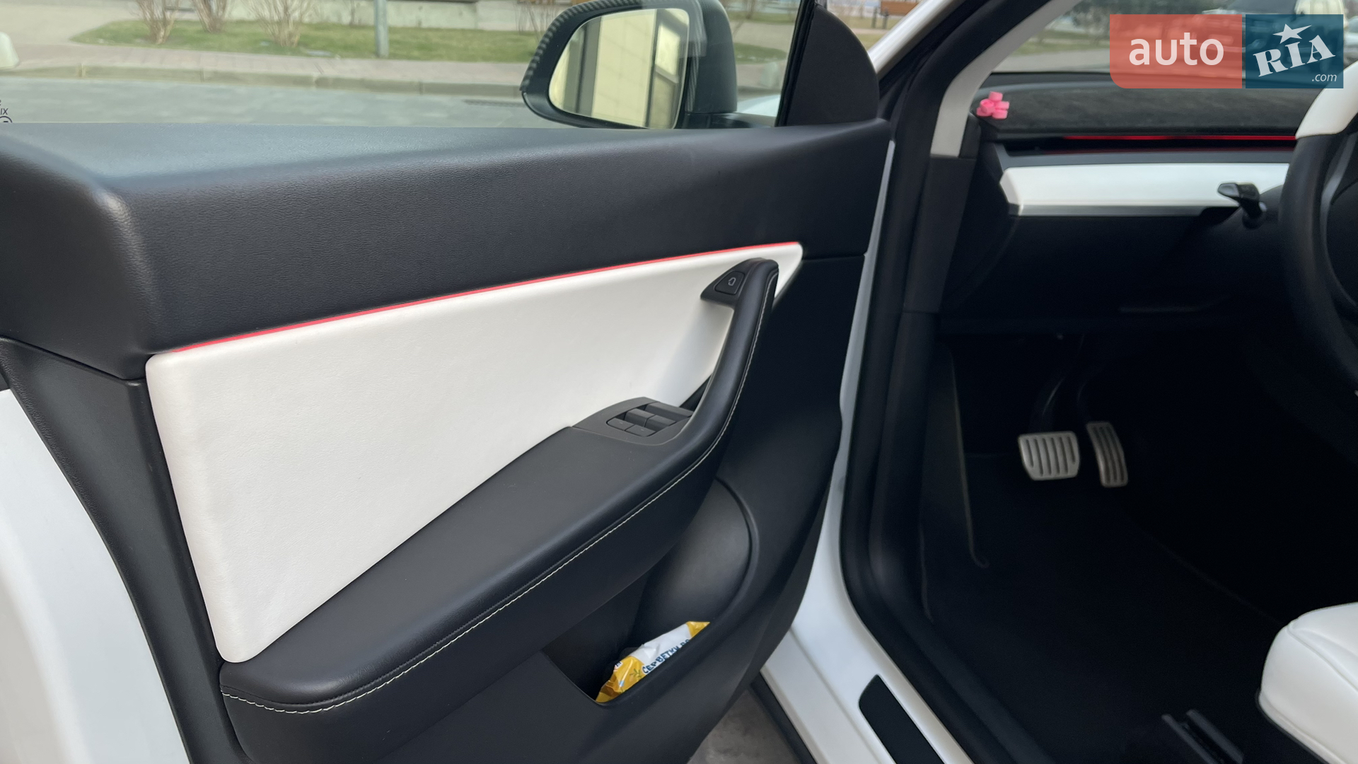 2021 Tesla Model Y - мініатюра 12