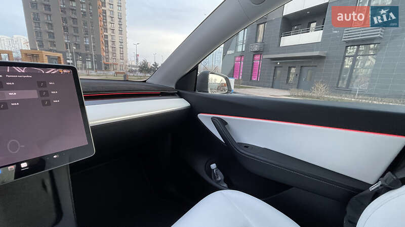 Внедорожник / Кроссовер Tesla Model Y 2021 в Киеве фото 21 Внедорожник / Кроссовер Tesla Model Y 2021 в Киеве