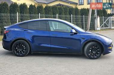 Позашляховик / Кросовер Tesla Model Y 2022 в Львові