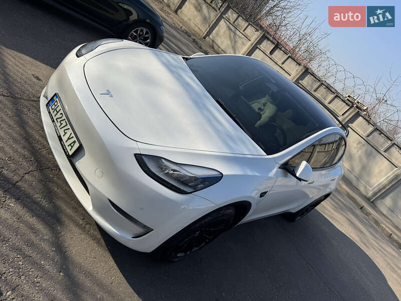 Внедорожник / Кроссовер Tesla Model Y 2021 в Одессе фото 7 Внедорожник / Кроссовер Tesla Model Y 2021 в Одессе
