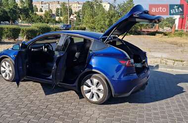 Позашляховик / Кросовер Tesla Model Y 2021 в Кам'янському
