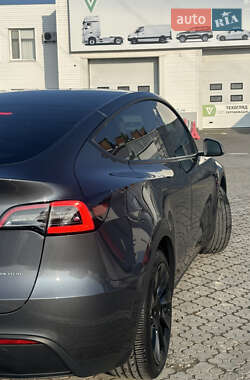 Внедорожник / Кроссовер Tesla Model Y 2023 в 