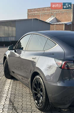 Внедорожник / Кроссовер Tesla Model Y 2023 в 