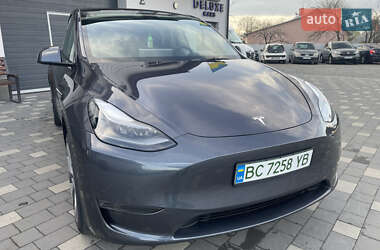 Внедорожник / Кроссовер Tesla Model Y 2023 в Дрогобыче