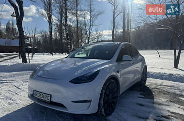 Внедорожник / Кроссовер Tesla Model Y 2021 в Киеве