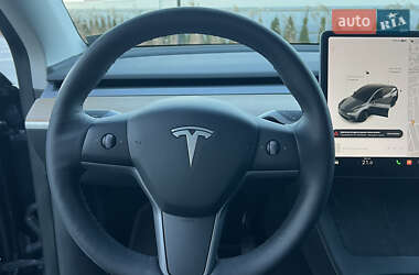 Внедорожник / Кроссовер Tesla Model Y 2021 в Луцке