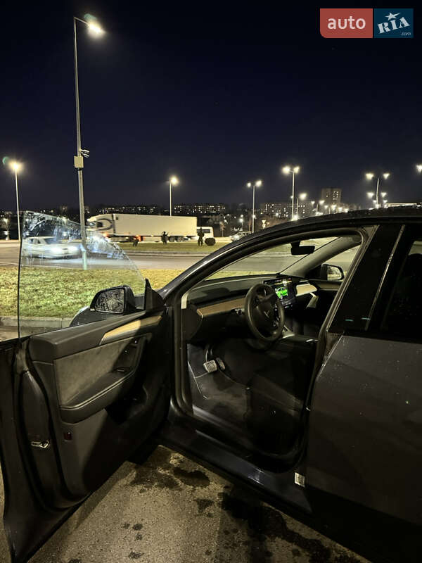 Позашляховик / Кросовер Tesla Model Y 2023 в Вінниці