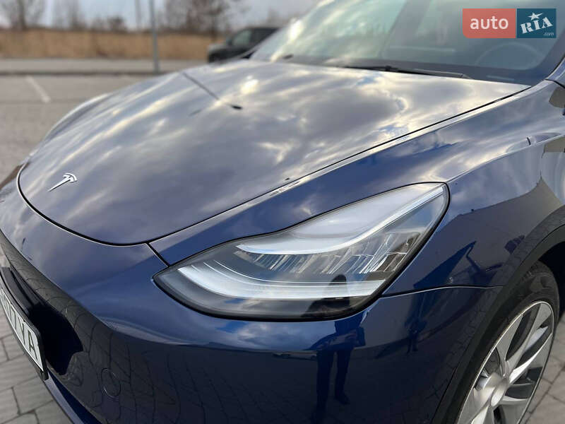 Внедорожник / Кроссовер Tesla Model Y 2022 в Львове