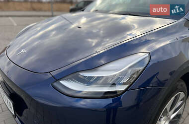 Внедорожник / Кроссовер Tesla Model Y 2022 в 