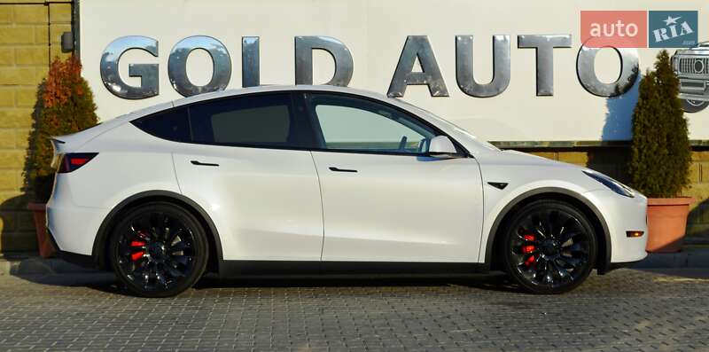 Внедорожник / Кроссовер Tesla Model Y 2023 в Одессе