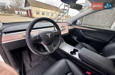 Внедорожник / Кроссовер Tesla Model Y 2023 в 