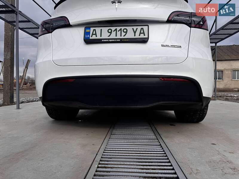 Внедорожник / Кроссовер Tesla Model Y 2023 в Виннице