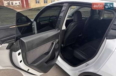 Внедорожник / Кроссовер Tesla Model Y 2023 в 