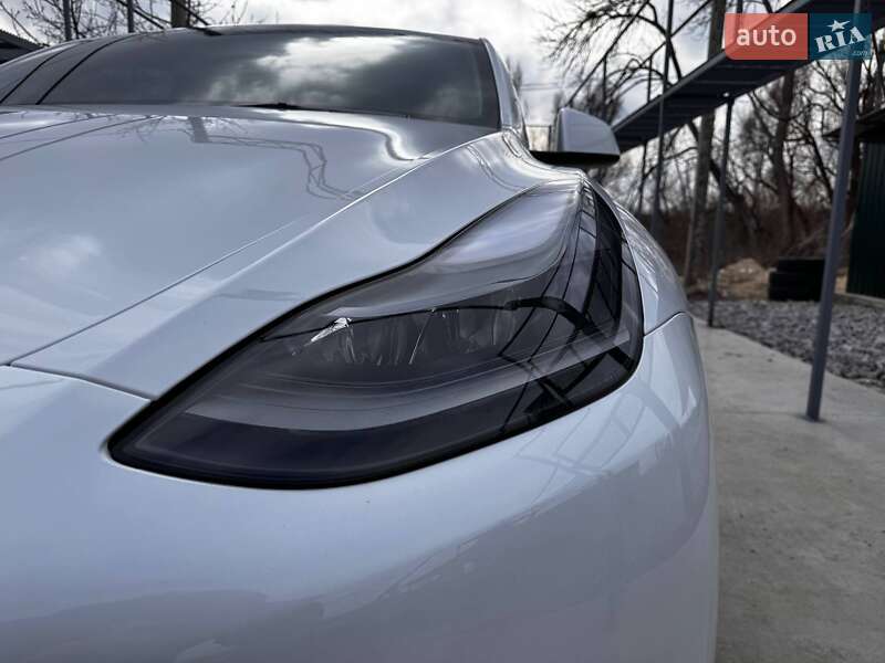 Внедорожник / Кроссовер Tesla Model Y 2023 в Виннице
