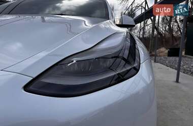 Внедорожник / Кроссовер Tesla Model Y 2023 в 