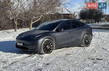 Позашляховик / Кросовер Tesla Model Y 2022 в Києві