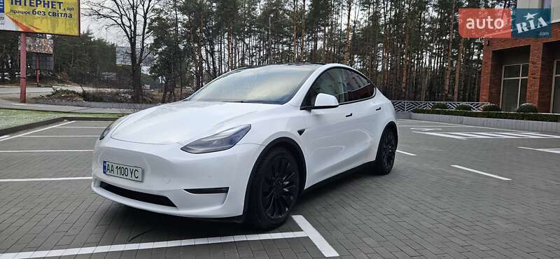 Позашляховик / Кросовер Tesla Model Y 2022 в Бучі
