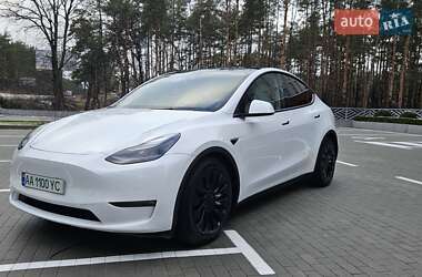 Внедорожник / Кроссовер Tesla Model Y 2022 в 