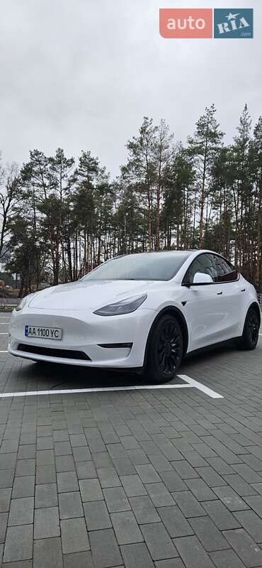 Позашляховик / Кросовер Tesla Model Y 2022 в Бучі