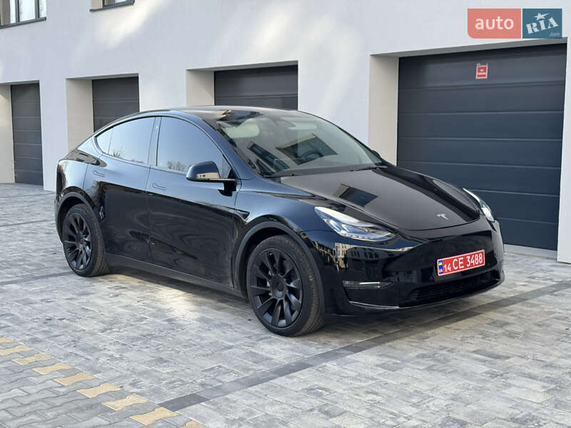 Внедорожник / Кроссовер Tesla Model Y 2022 в 