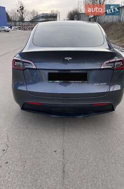 Внедорожник / Кроссовер Tesla Model Y 2023 в 