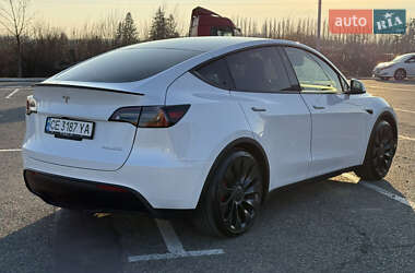 Внедорожник / Кроссовер Tesla Model Y 2023 в 