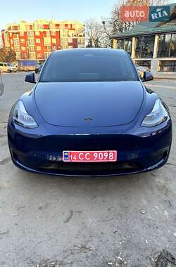 Внедорожник / Кроссовер Tesla Model Y 2022 в Львове