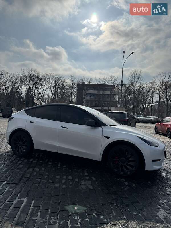 Внедорожник / Кроссовер Tesla Model Y 2022 в Харькове