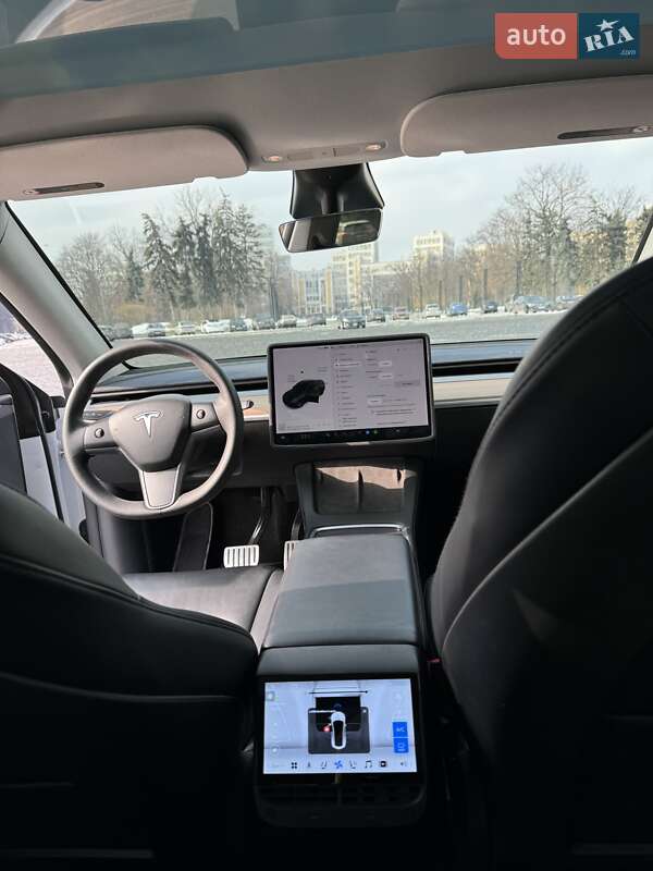 Внедорожник / Кроссовер Tesla Model Y 2022 в Харькове