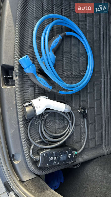 Внедорожник / Кроссовер Tesla Model Y 2022 в Тернополе