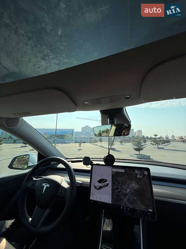 Позашляховик / Кросовер Tesla Model Y 2021 в Одесі фото 40 Позашляховик / Кросовер Tesla Model Y 2021 в Одесі