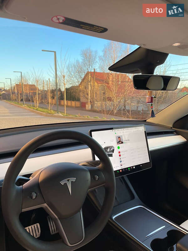 Внедорожник / Кроссовер Tesla Model Y 2022 в Броварах