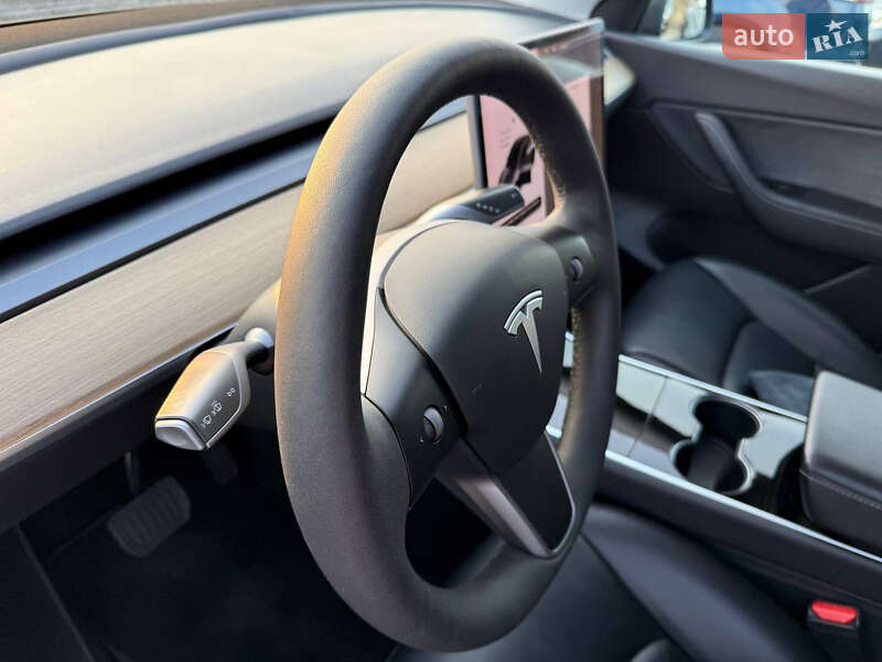 Позашляховик / Кросовер Tesla Model Y 2020 в Коломиї фото 19 Позашляховик / Кросовер Tesla Model Y 2020 в Коломиї