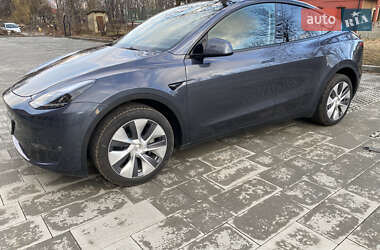 Внедорожник / Кроссовер Tesla Model Y 2023 в 