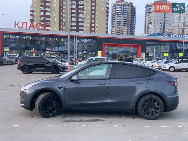 Внедорожник / Кроссовер Tesla Model Y 2020 в Харькове