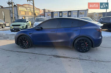 Внедорожник / Кроссовер Tesla Model Y 2020 в 