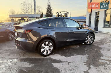 Внедорожник / Кроссовер Tesla Model Y 2024 в 