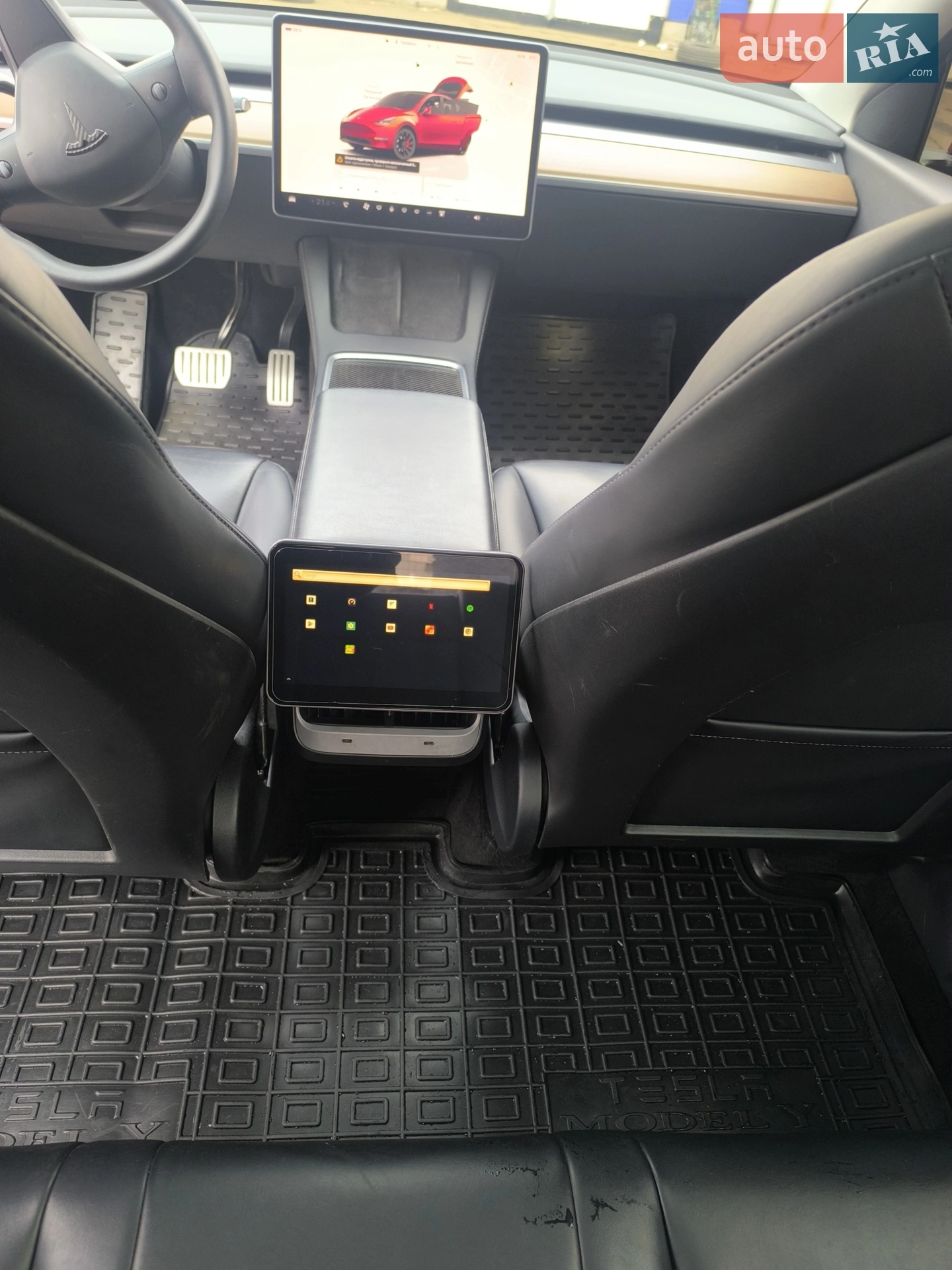 2022 Tesla Model Y - мініатюра 9