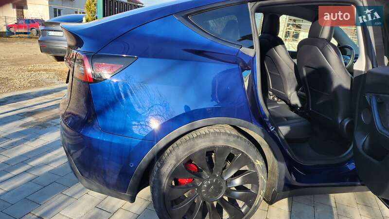Позашляховик / Кросовер Tesla Model Y 2021 в Бориславі