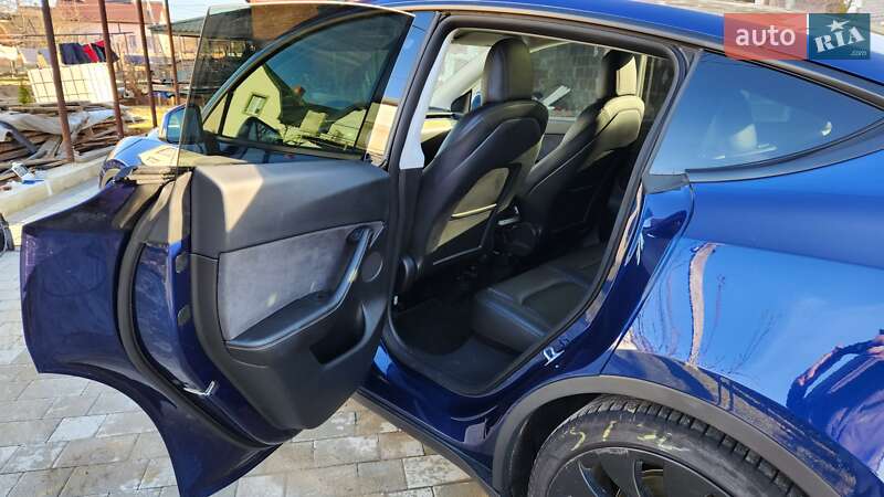 Внедорожник / Кроссовер Tesla Model Y 2021 в Бориславе